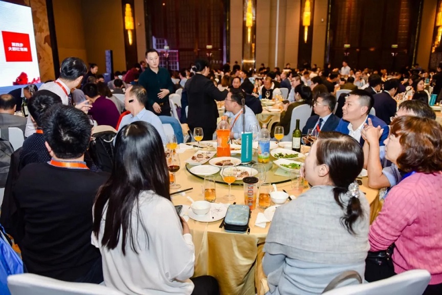 【秉誠信 助發展】秉信包裝祝賀創新論壇圓滿成功！